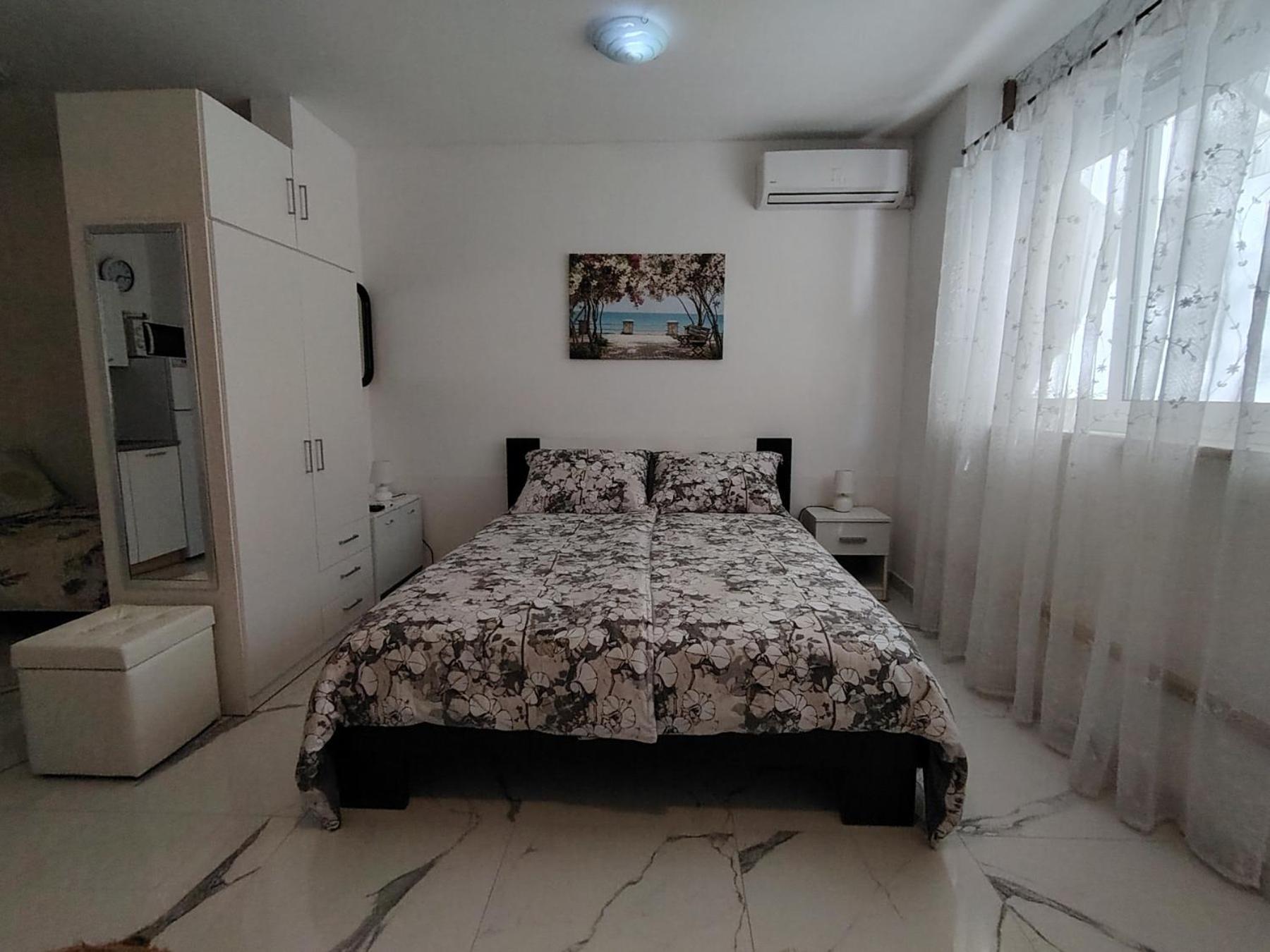 Studio-apartman Ella Porec Esterno foto